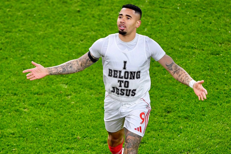 Bài toán cho Arteta