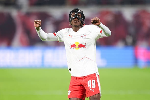 Man Utd đang theo sát Diomande.